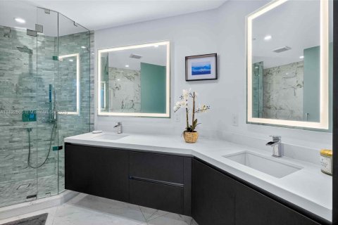 Copropriété à louer à Miami, Floride: 2 chambres, 144.93 m2 № 1946735 - photo 10