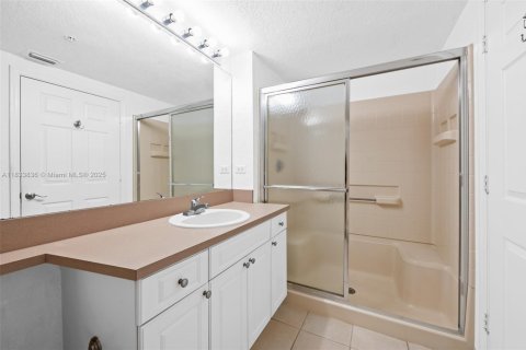 Townhouse in Coral Springs, Florida 2 bedrooms, 117.8 sq.m. № 1813882 - photo 17