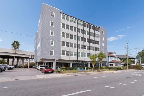 Copropriété à vendre à Saint Petersburg, Floride: 1 chambre, 72.46 m2 № 2096281 - photo 24