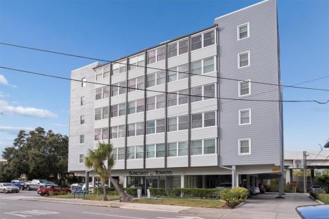 Copropriété à vendre à Saint Petersburg, Floride: 1 chambre, 72.46 m2 № 2096281 - photo 25