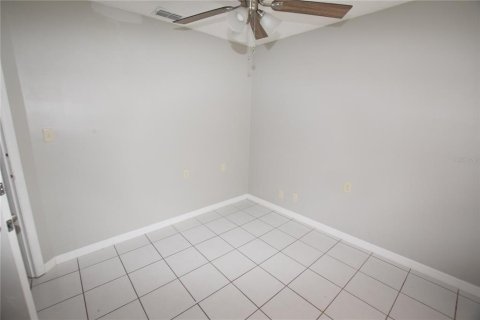 House in Orlando, Florida 3 bedrooms, 97.55 sq.m. № 2394178 - photo 21