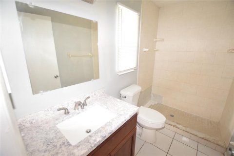 House in Orlando, Florida 3 bedrooms, 97.55 sq.m. № 2394178 - photo 28