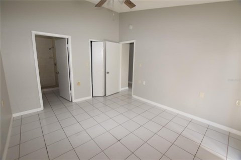 House in Orlando, Florida 3 bedrooms, 97.55 sq.m. № 2394178 - photo 26