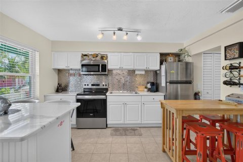 Copropriété à vendre à Bradenton Beach, Floride: 1 chambre, 42.92 m2 № 2415370 - photo 12