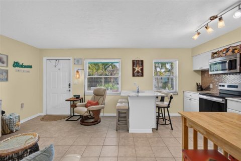 Copropriété à vendre à Bradenton Beach, Floride: 1 chambre, 42.92 m2 № 2415370 - photo 11