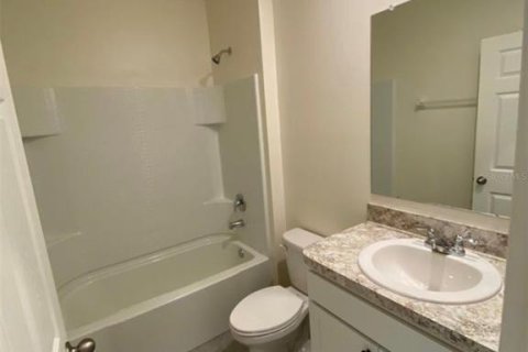 Villa ou maison à louer à Palm Bay, Floride: 3 chambres, 164.25 m2 № 2107145 - photo 14