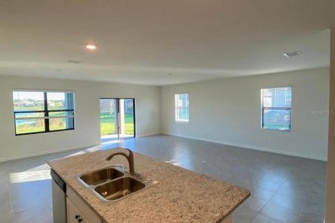 Villa ou maison à louer à Palm Bay, Floride: 3 chambres, 164.25 m2 № 2107145 - photo 17
