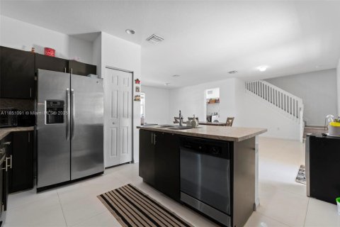 Купить таунхаус в Хомстед, Флорида 4 спальни, 159.42м2, № 1855004 - фото 11