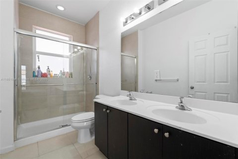 Купить таунхаус в Хомстед, Флорида 4 спальни, 159.42м2, № 1855004 - фото 22