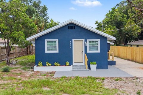 Villa ou maison à vendre à Tampa, Floride: 4 chambres, 104.24 m2 № 2329566 - photo 2