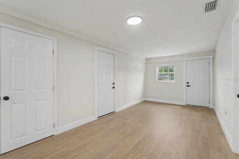 Villa ou maison à vendre à Tampa, Floride: 4 chambres, 104.24 m2 № 2329566 - photo 28