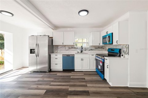 Casa en venta en Sarasota, Florida, 3 dormitorios, 102.66 m2 № 1724701 - foto 11
