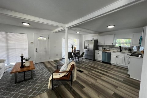 Casa en venta en Sarasota, Florida, 3 dormitorios, 102.66 m2 № 1724701 - foto 5
