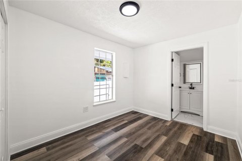 Casa en venta en Sarasota, Florida, 3 dormitorios, 102.66 m2 № 1724701 - foto 12