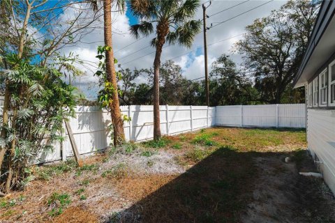 Casa en venta en Sarasota, Florida, 3 dormitorios, 102.66 m2 № 1724701 - foto 28