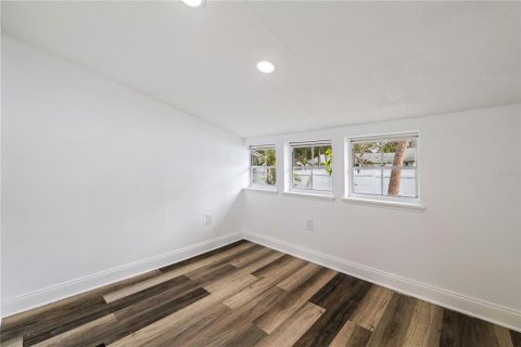 Casa en venta en Sarasota, Florida, 3 dormitorios, 102.66 m2 № 1724701 - foto 19