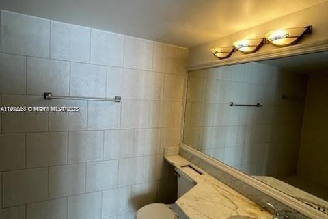 Condo in Miami, Florida, 1 bedroom  № 1953752 - photo 10