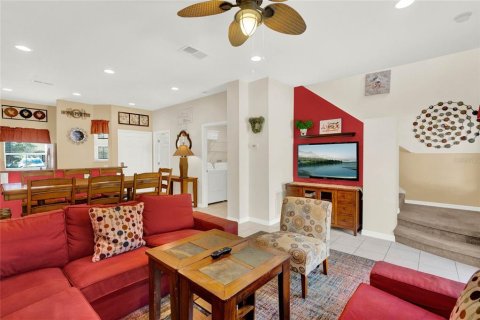 Townhouse in Kissimmee, Florida 3 bedrooms, 120.31 sq.m. № 1716993 - photo 8