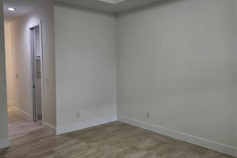 Villa ou maison à louer à Port Charlotte, Floride: 3 chambres, 149.76 m2 № 1834899 - photo 12