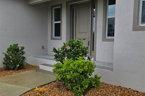 Villa ou maison à louer à Port Charlotte, Floride: 3 chambres, 149.76 m2 № 1834899 - photo 3