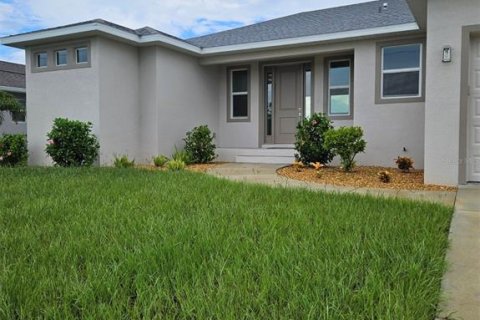 Villa ou maison à louer à Port Charlotte, Floride: 3 chambres, 149.76 m2 № 1834899 - photo 1