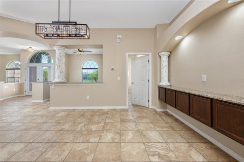 House in Tavares, Florida 4 bedrooms, 327.11 sq.m. № 2236172 - photo 19