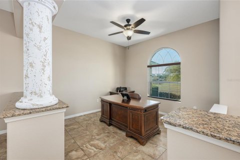 House in Tavares, Florida 4 bedrooms, 327.11 sq.m. № 2236172 - photo 20