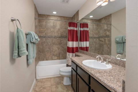 House in Tavares, Florida 4 bedrooms, 327.11 sq.m. № 2236172 - photo 23