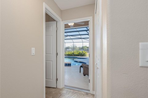 House in Tavares, Florida 4 bedrooms, 327.11 sq.m. № 2236172 - photo 28