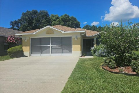 House in Lecanto, Florida 3 bedrooms, 148.46 sq.m. № 1888650 - photo 1