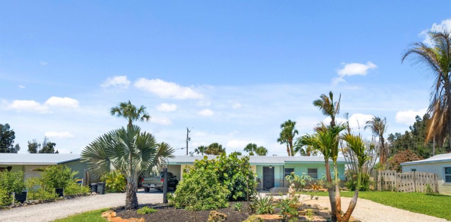 Casa en Jensen Beach, Florida 3 dormitorios, 131.46 m2 № 2077789
