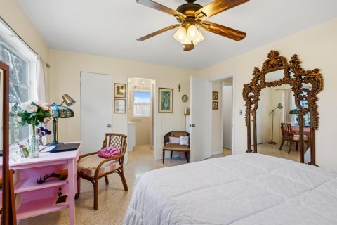 Casa en venta en Jensen Beach, Florida, 3 dormitorios, 131.46 m2 № 2077789 - foto 14