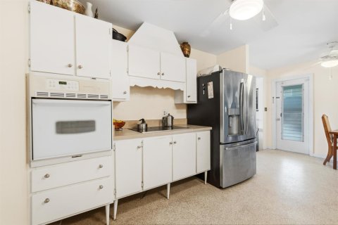 Casa en venta en Jensen Beach, Florida, 3 dormitorios, 131.46 m2 № 2077789 - foto 8