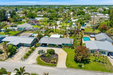 Casa en venta en Jensen Beach, Florida, 3 dormitorios, 131.46 m2 № 2077789 - foto 20