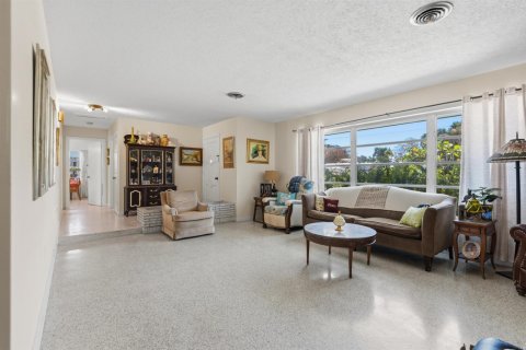 Casa en venta en Jensen Beach, Florida, 3 dormitorios, 131.46 m2 № 2077789 - foto 7