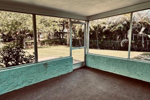 Casa en venta en St. Lucie, Florida, 3 dormitorios, 117.06 m2 № 2180174 - foto 9