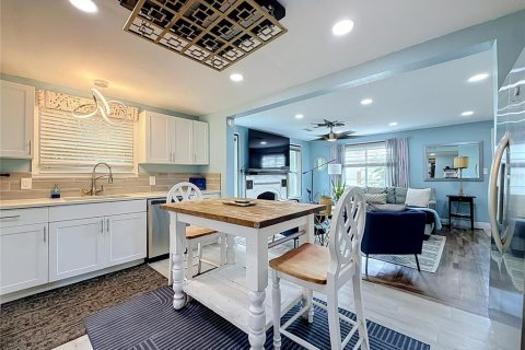 Villa ou maison à vendre à Saint Petersburg, Floride: 2 chambres, 89.19 m2 № 2267234 - photo 21