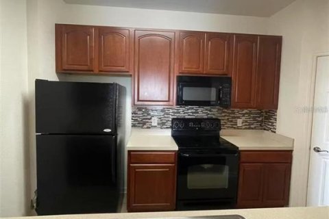 Copropriété à louer à Orlando, Floride: 3 chambres, 131.18 m2 № 1875759 - photo 9