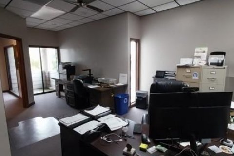 Immobilier commercial à vendre à Titusville, Floride: 145.11 m2 № 2415489 - photo 7