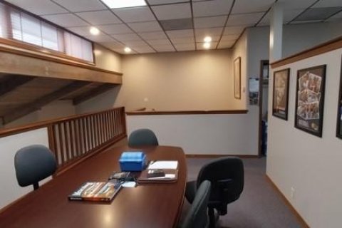 Immobilier commercial à vendre à Titusville, Floride: 145.11 m2 № 2415489 - photo 9
