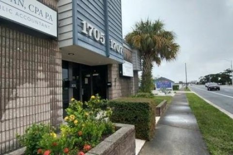 Immobilier commercial à vendre à Titusville, Floride: 145.11 m2 № 2415489 - photo 21