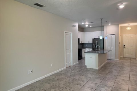 Touwnhouse à louer à Orlando, Floride: 3 chambres, 120.4 m2 № 2416800 - photo 16