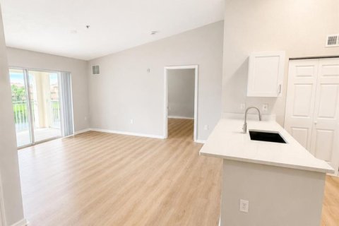 Copropriété à louer à Port St. Lucie, Floride: 2 chambres, 89.19 m2 № 2311315 - photo 3