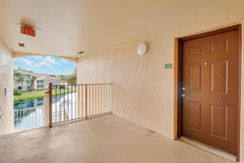 Copropriété à louer à Port St. Lucie, Floride: 2 chambres, 89.19 m2 № 2311315 - photo 2