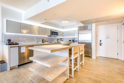 Copropriété à vendre à Miami Beach, Floride: 1 chambre, 80.45 m2 № 1979528 - photo 9
