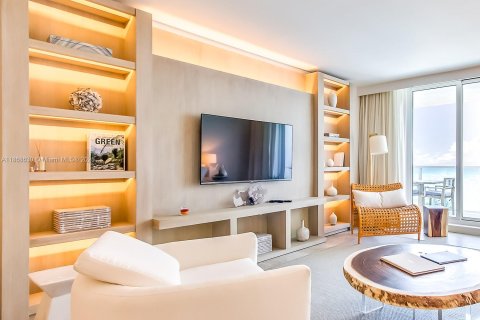 Copropriété à vendre à Miami Beach, Floride: 1 chambre, 80.45 m2 № 1979528 - photo 1