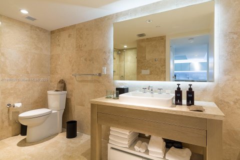 Copropriété à vendre à Miami Beach, Floride: 1 chambre, 80.45 m2 № 1979528 - photo 13