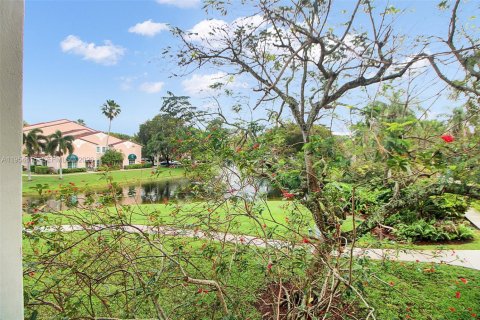 Copropriété à vendre à Miramar, Floride: 1 chambre, 55.74 m2 № 2010919 - photo 3