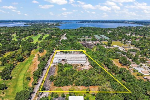 Immobilier commercial à louer à Mount Dora, Floride: 5408.96 m2 № 1782591 - photo 3