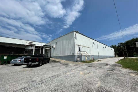Immobilier commercial à louer à Mount Dora, Floride: 5408.96 m2 № 1782591 - photo 15